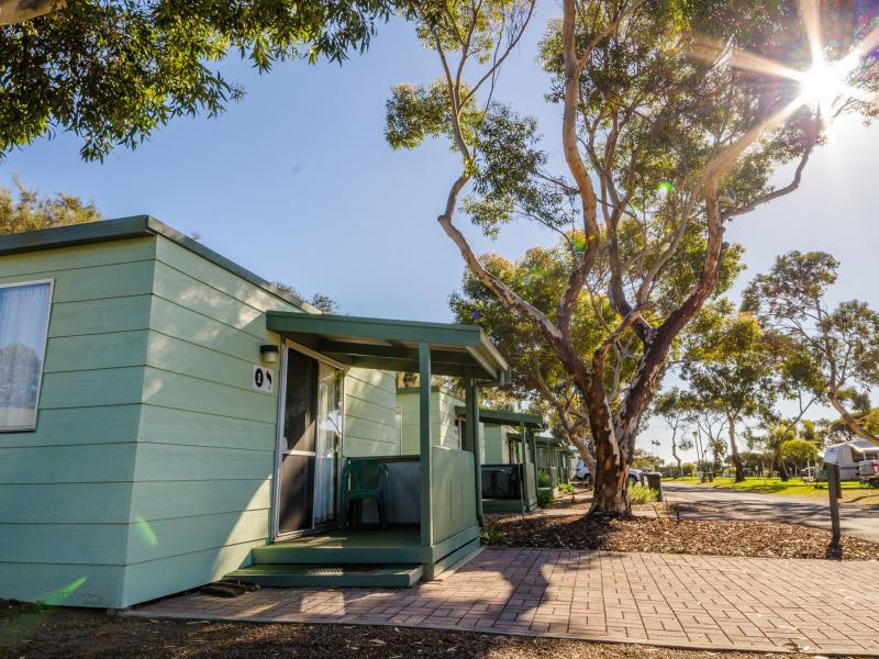 Meningie Budget Accommodation Egret Budget Cabin